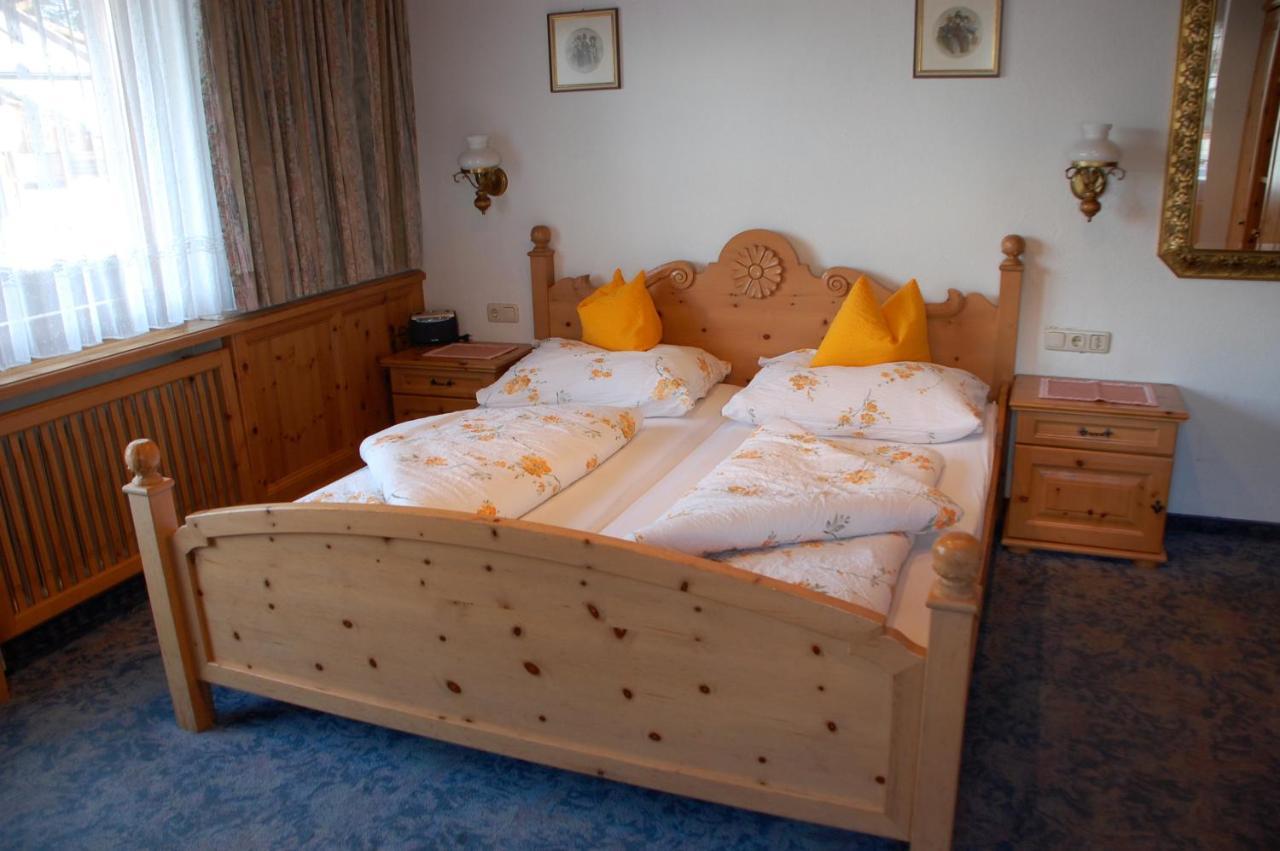 Heart Hotel Talhof Nigg سانكت أنتون ام ارلبرغ الغرفة الصورة